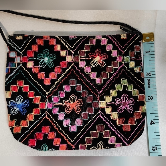 Salem Caravan Mini Purse‎ Black Colorful Embroidery Geo Floral - Picture 7 of 8